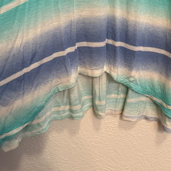 📛📛📛BOGOHO📛📛📛Cato Aqua and Navy Striped Hi-Low Tank Top - Picture 3 of 7